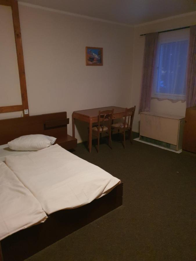 Hotel PAM Jáchymov Zimmer foto